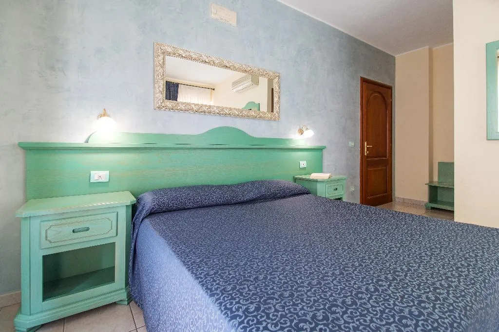 DOUBLE STANDARD Room, Hotel San Francisco, Olbia