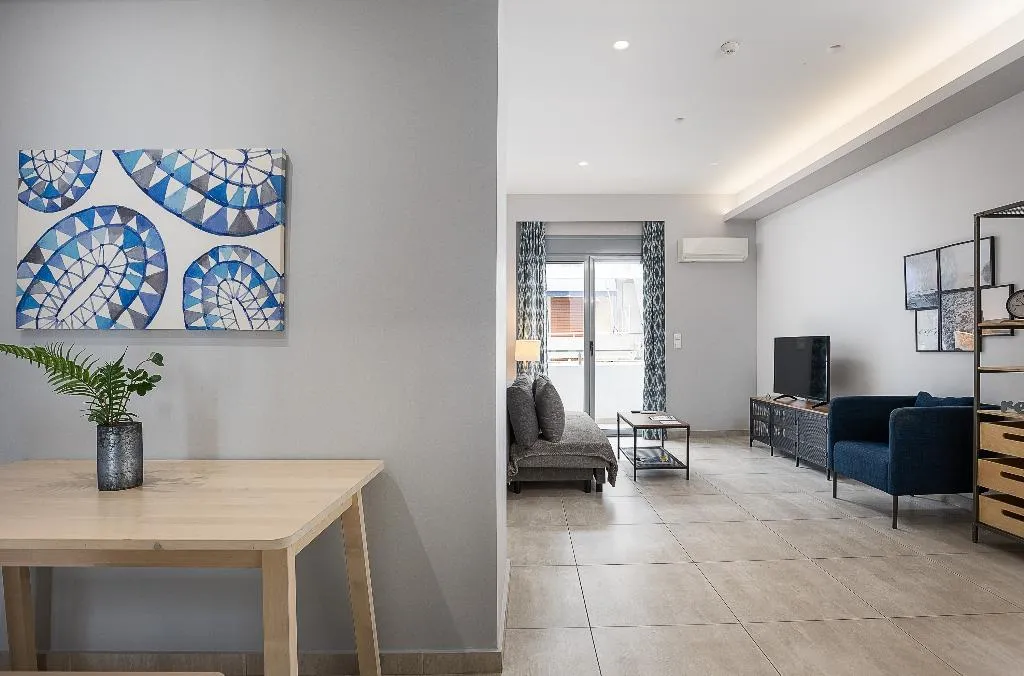 SUITE ONE BEDROOM WITH AIR CONDITIONING Room, Omnia Pagrati Apartments, Athens