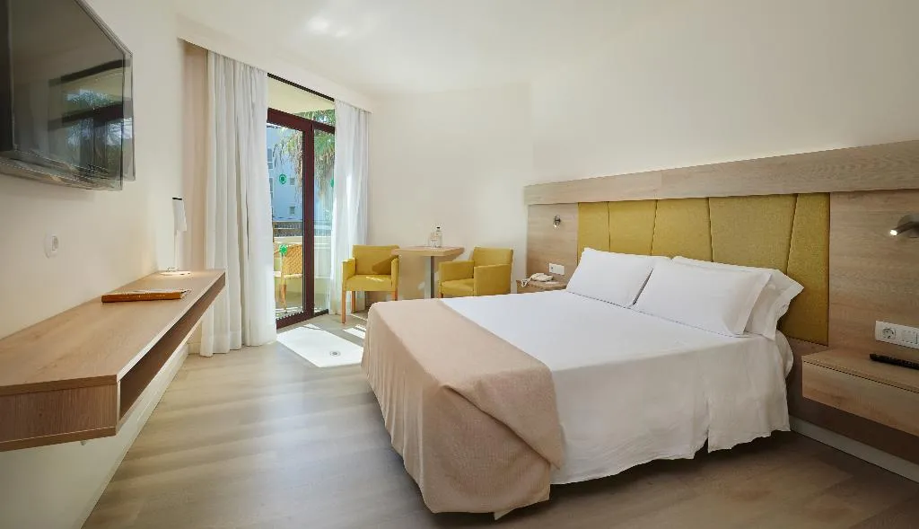 DOUBLE SINGLE USE SIDE SEA VIEW Room, Hotel Sabina Playa, Majorca