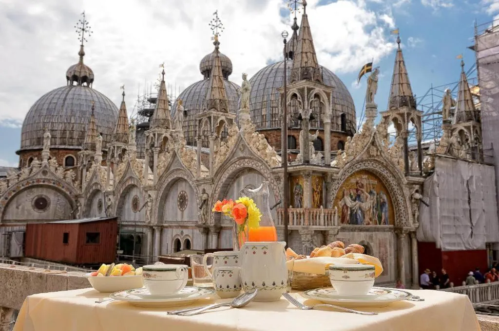 General view, Canaletto Luxury Suites – San Marco Luxury, Venice