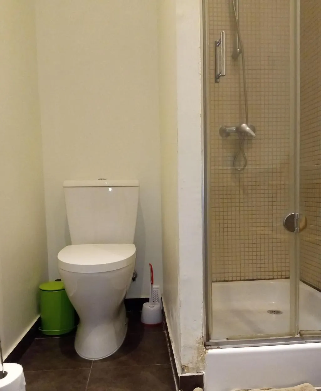 Room, Happy @ Chiado, Lisbon