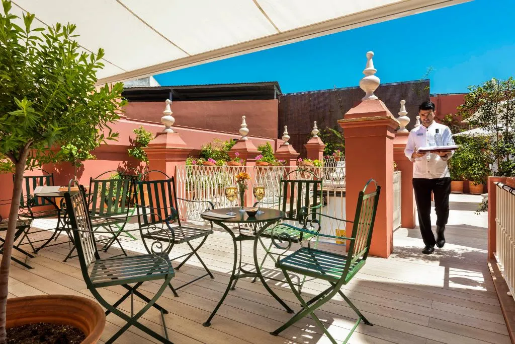 Terrace, Las Casas de El Arenal, Seville