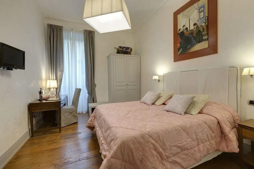 Room, Il Salotto Di Firenze, Florence