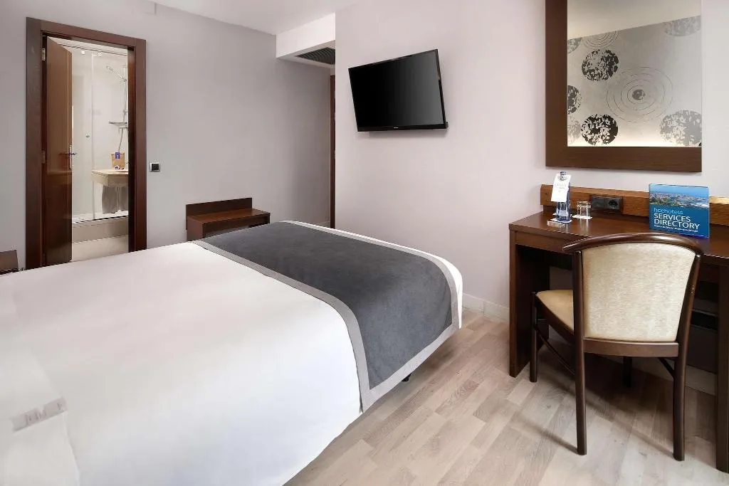 DOUBLE STANDARD Room, HCC Taber, Barcelona