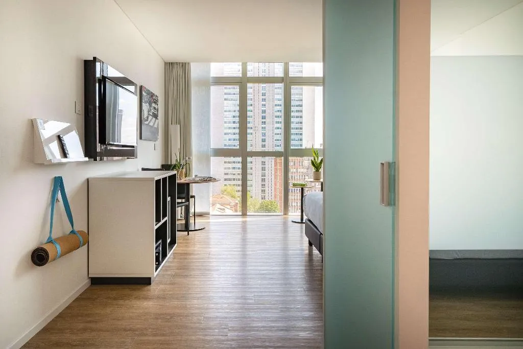 Room, Innside Milano Torre Galfa, Milan