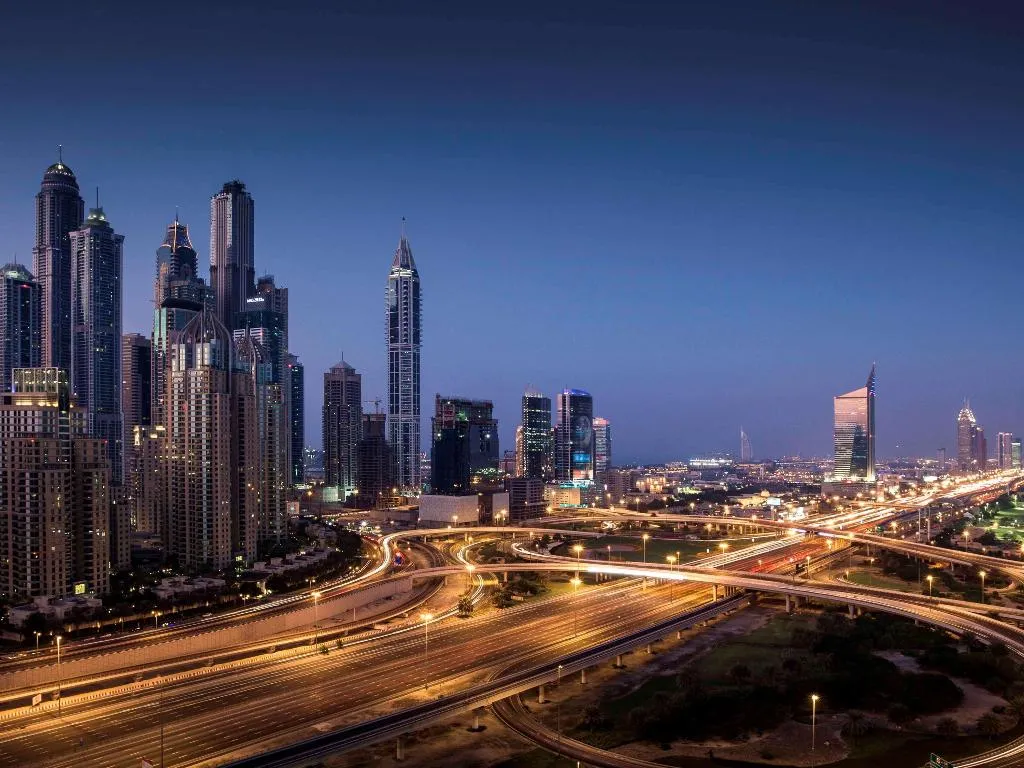 SINGLE DELUXE Room, Pullman Dubai JLT, Dubai