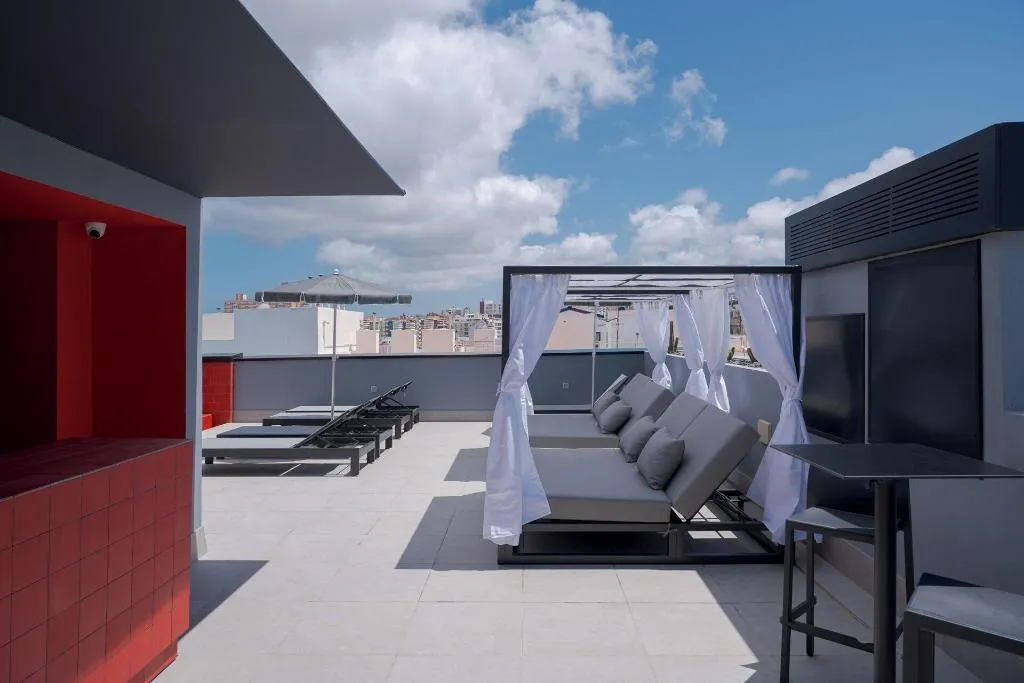 Terrace, Hotel Livvo La Escarlata, Gran Canaria