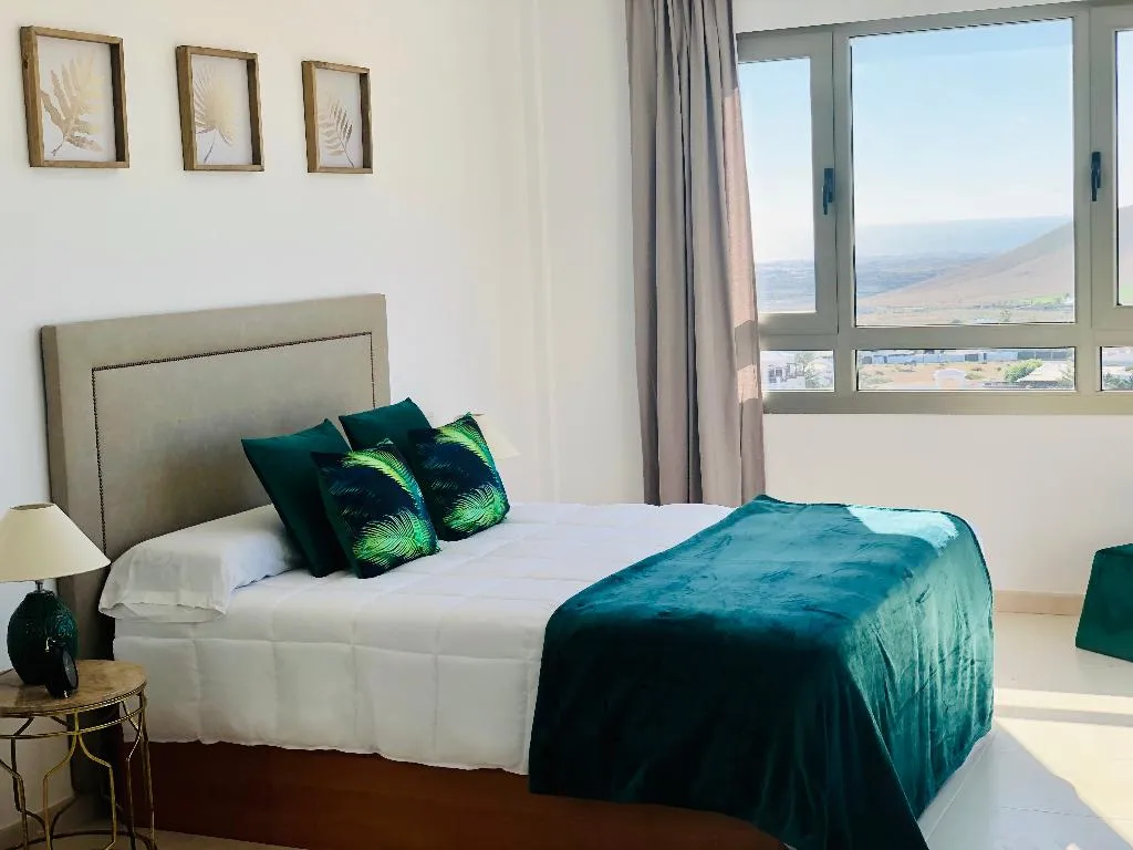 VILLA THREE BEDROOMS Room, Infinity Views Village, Lanzarote