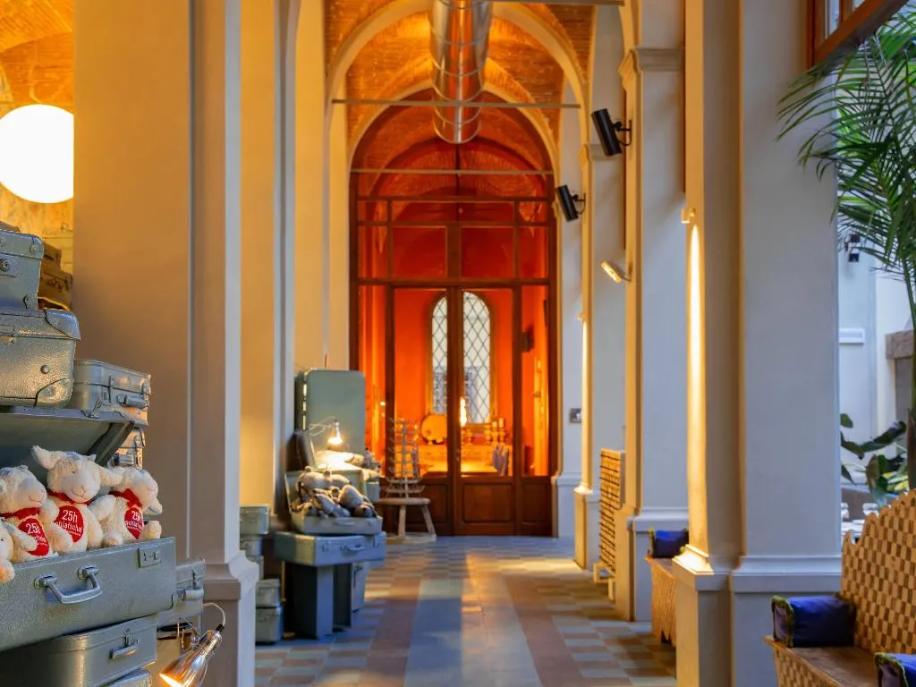 General view, 25hours Hotel Piazza San Paolino, Florence