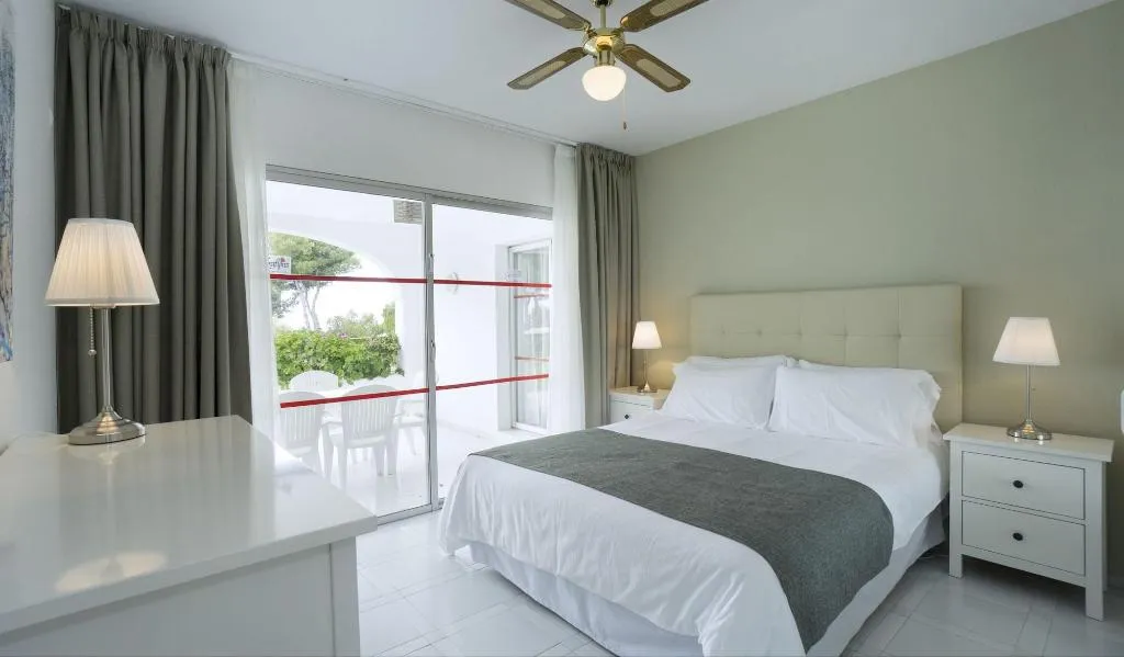 Room, Miraflores Beach & Country Club, Costa Del Sol