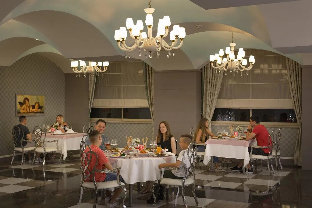 Restaurant, Royal Alhambra Palace, Antalya