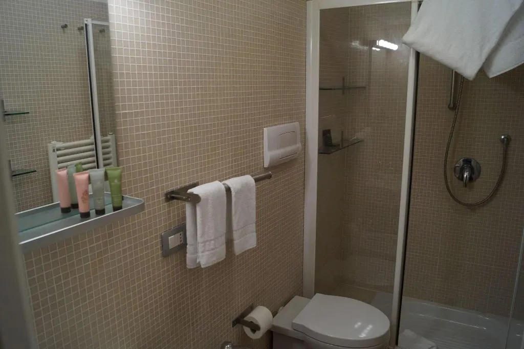 TRIPLE STANDARD Room, Relais Arco Della Pace, Rome