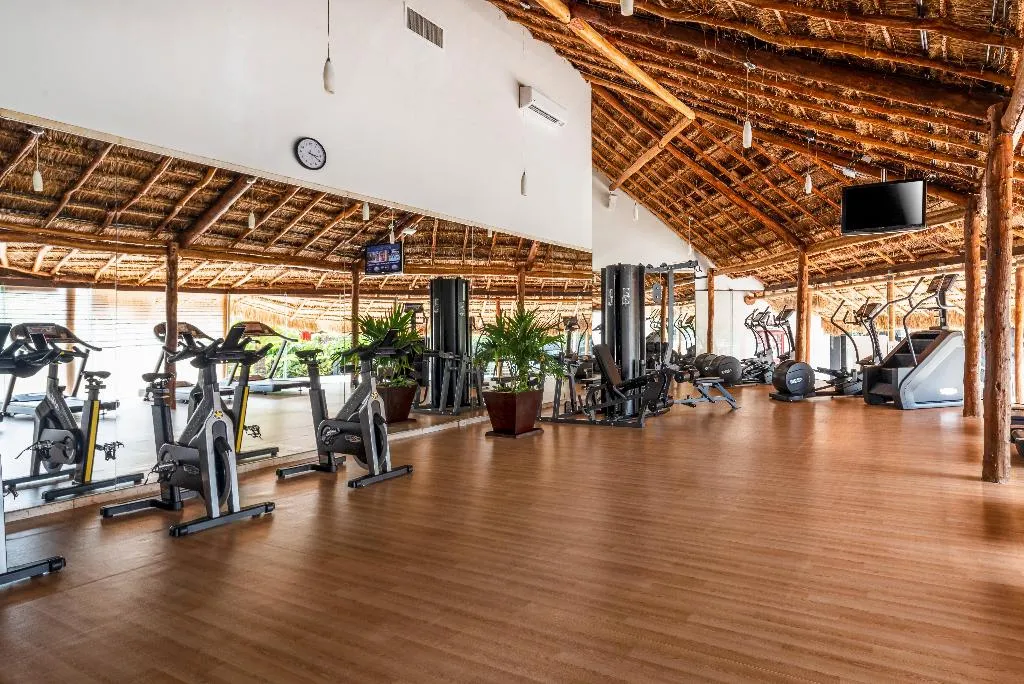 Sports and Entertainment, InterContinental Presidente Cancun Resort, Cancun Area