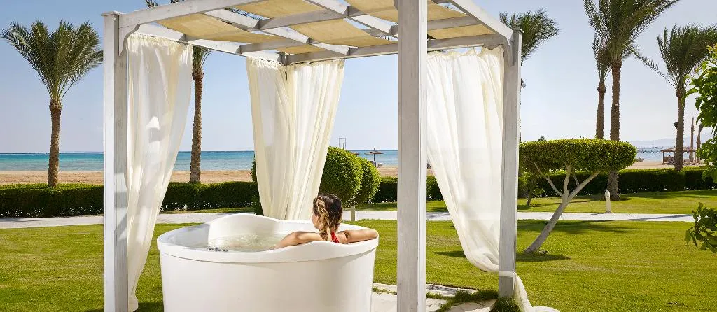Sports and Entertainment, Coral Sea Water World, Red Sea Riviera