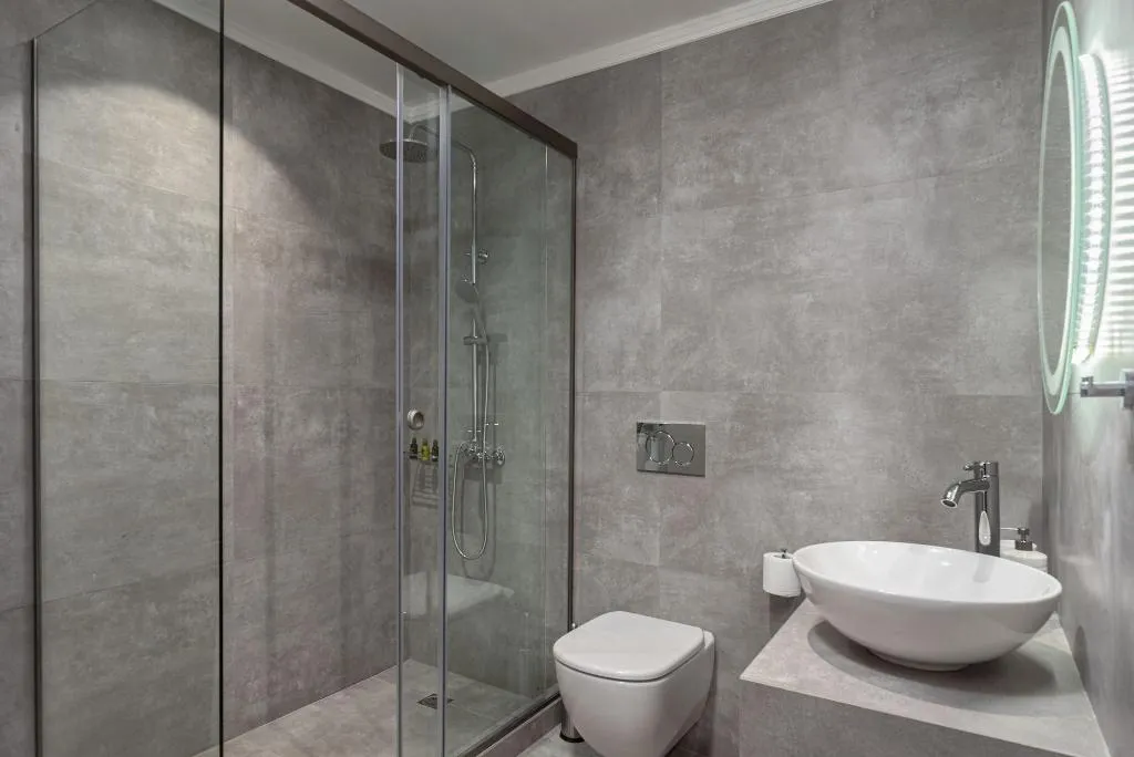 Room, Athenian Spirit, Athens