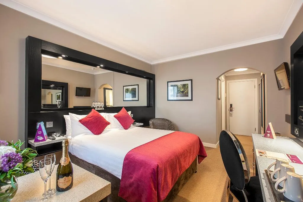 DOUBLE STANDARD Room, Ashling Hotel, Dublin