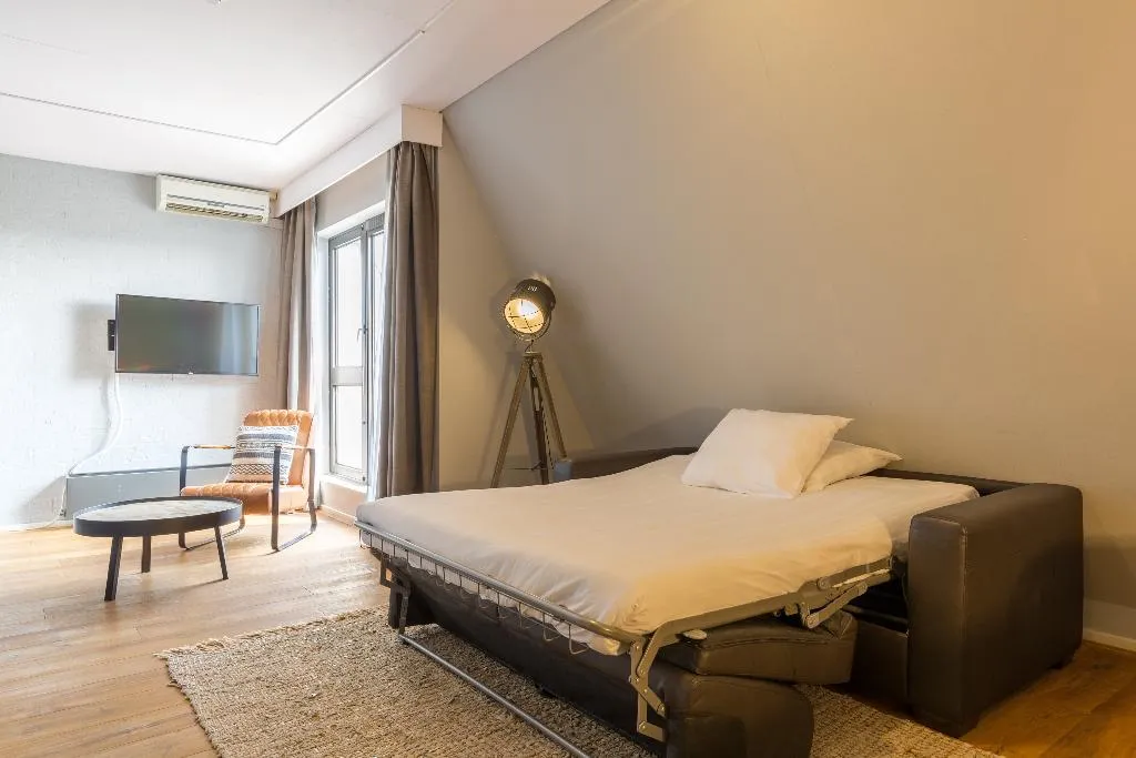 SUITE STANDARD Room, Leonardo Hotel Lelystad City Center, Amsterdam