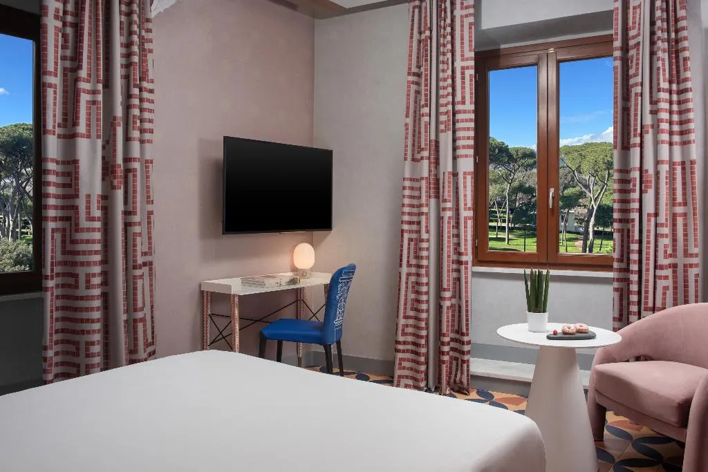 DOUBLE PREMIUM Room, nhow Roma Vittorio Veneto, Rome