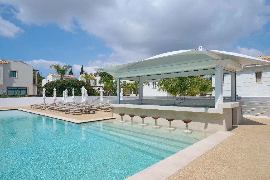 Bar, Sunrise Oasis Hotel & Waterpark, Cyprus