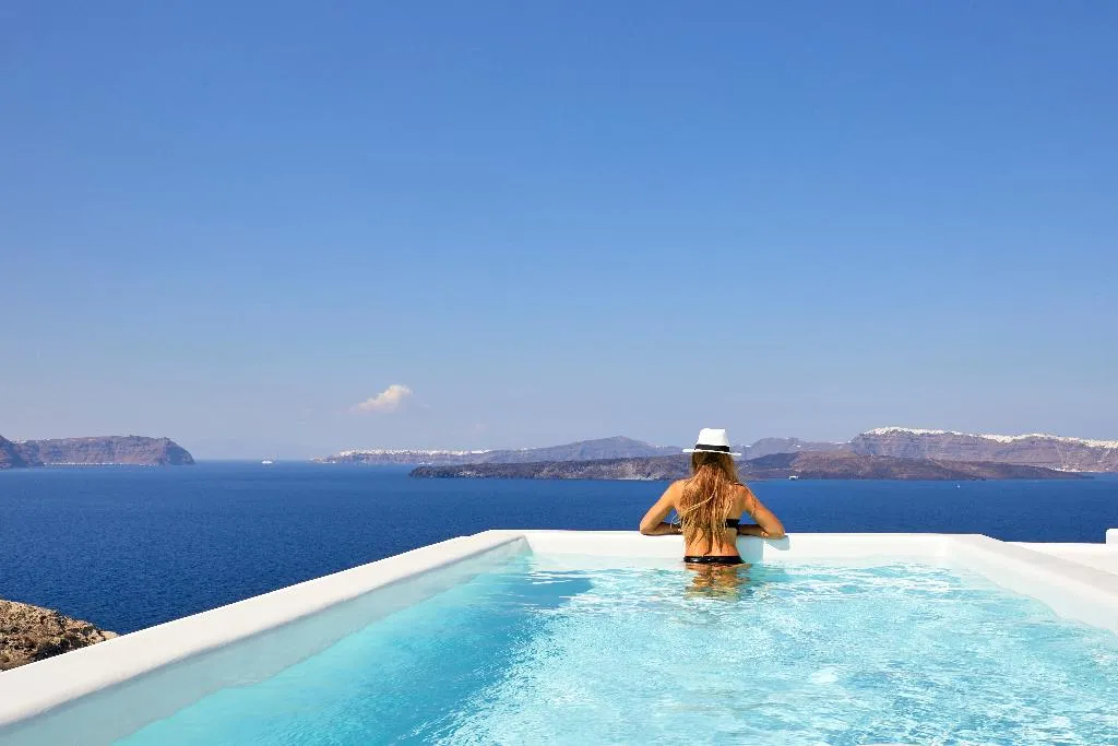 SUITE WITH PRIVATE POOL Room, Phos The Boutique Luxury Hotel & Villas, Santorini