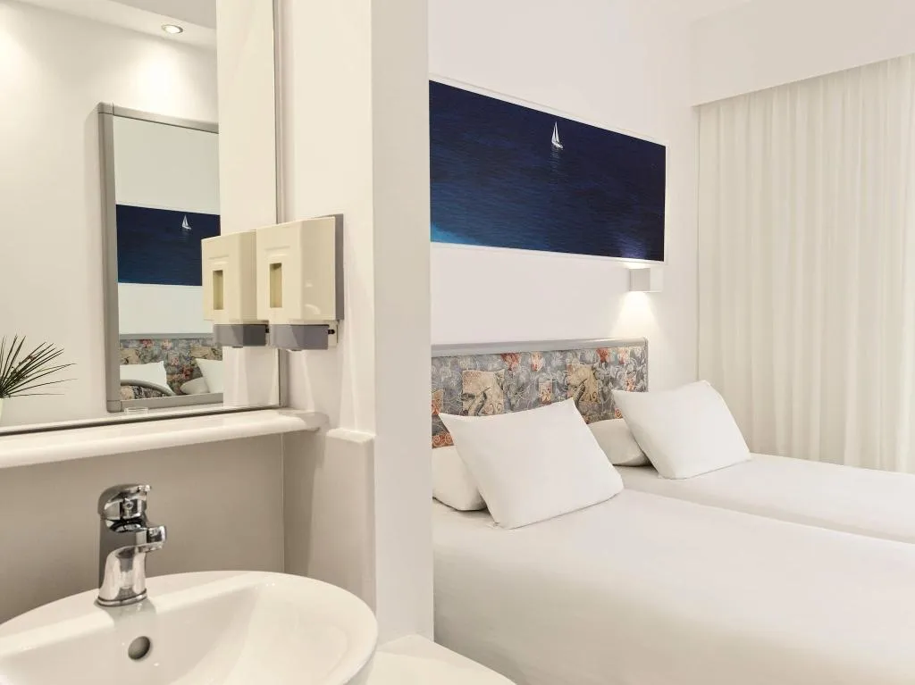 TWIN CLUB WITH VIEWS Room, Esperia, Rhodes