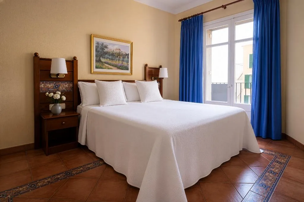 Double or Twin STANDARD Room, Hotel Roses Platja, Costa Brava