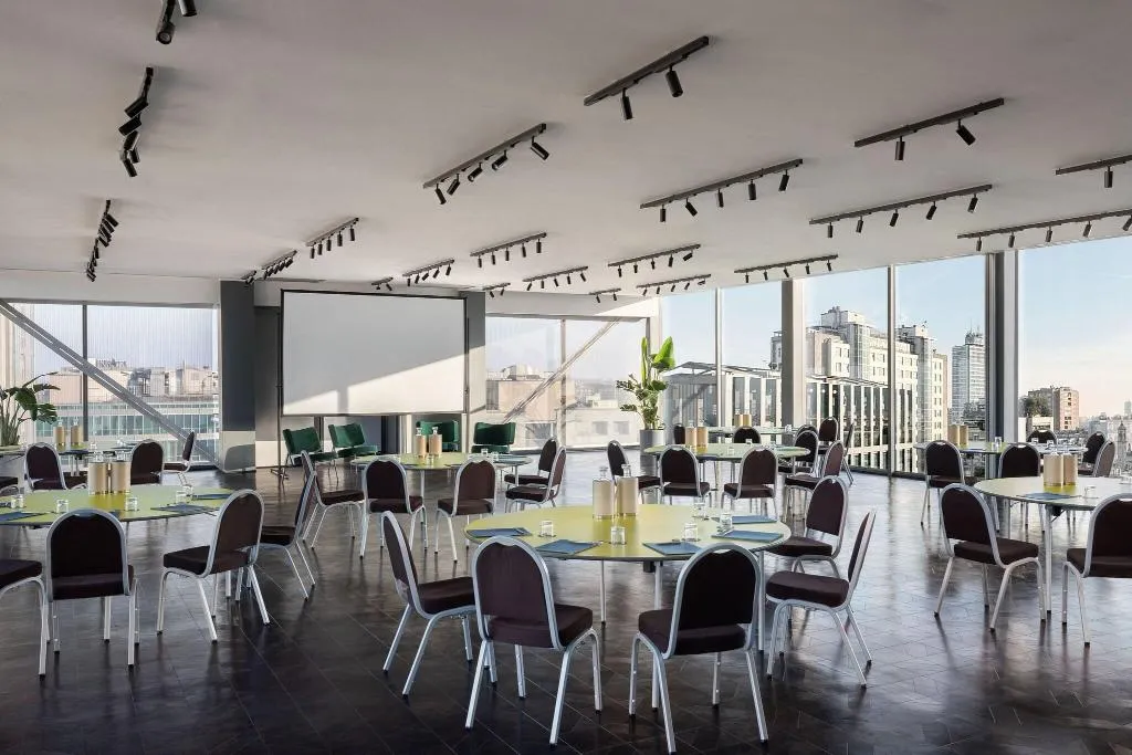 Conferences, Duo Milan Porta Nuova, A Tribute Portfolio Hote, Milan