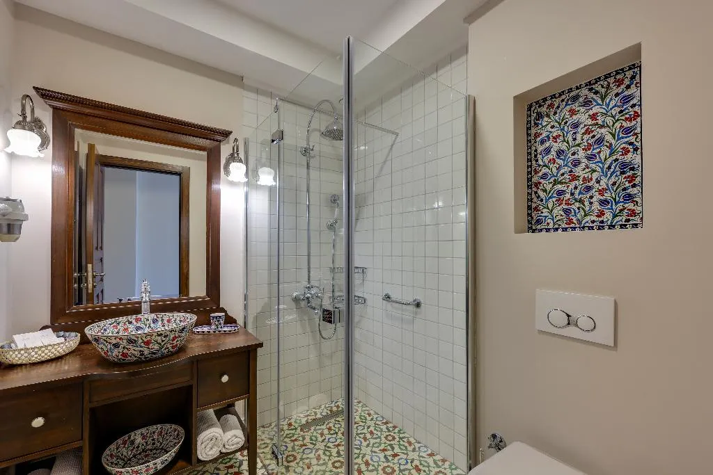 Double or Twin DELUXE POOL VIEW Room, Akanthus Hotel Ephesus, Izmir