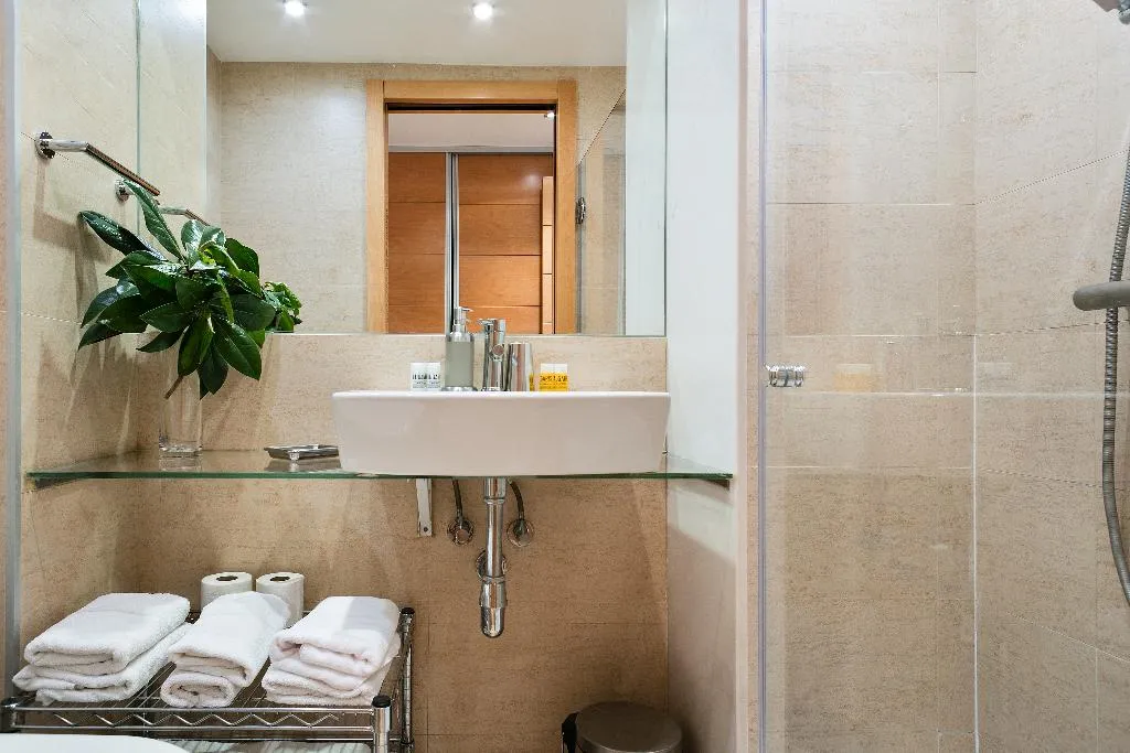 APARTMENT STANDARD Room, Lugaris Rambla, Barcelona