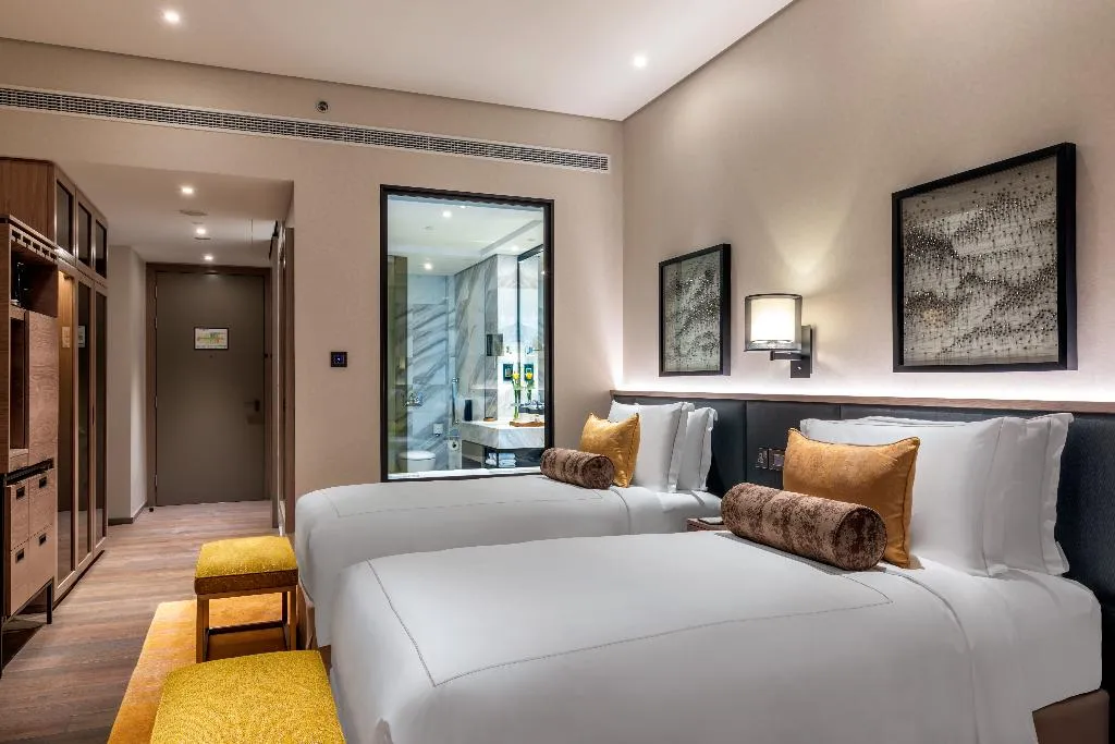 DOUBLE SUPERIOR Room, Taj Jumeirah Lakes Towers Dubai, Dubai