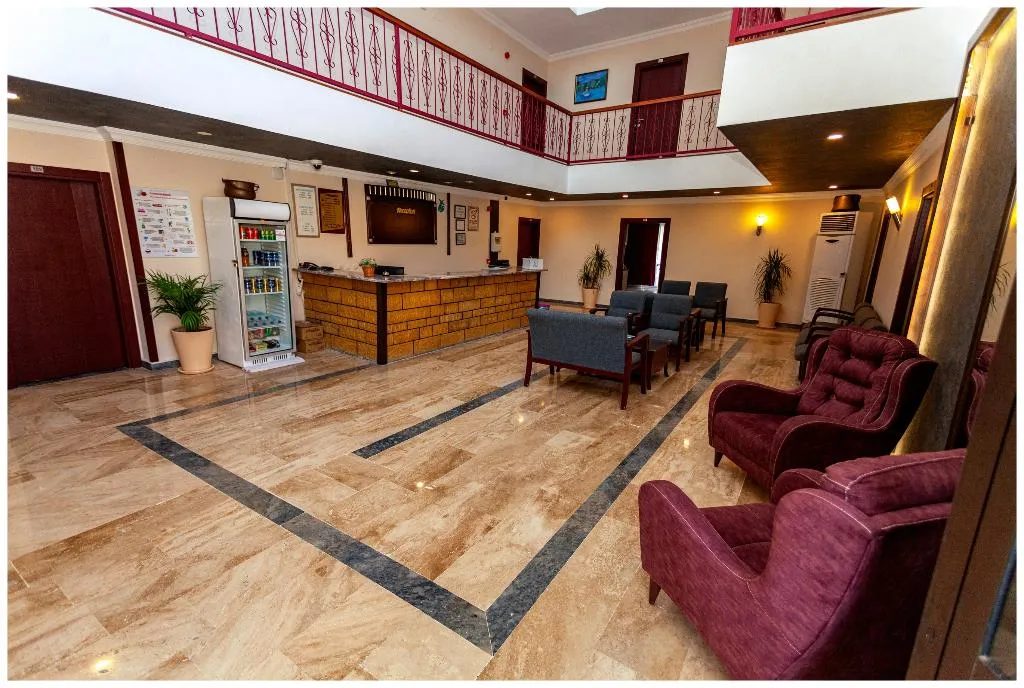 Lobby, Club Ako Apart, Dalaman