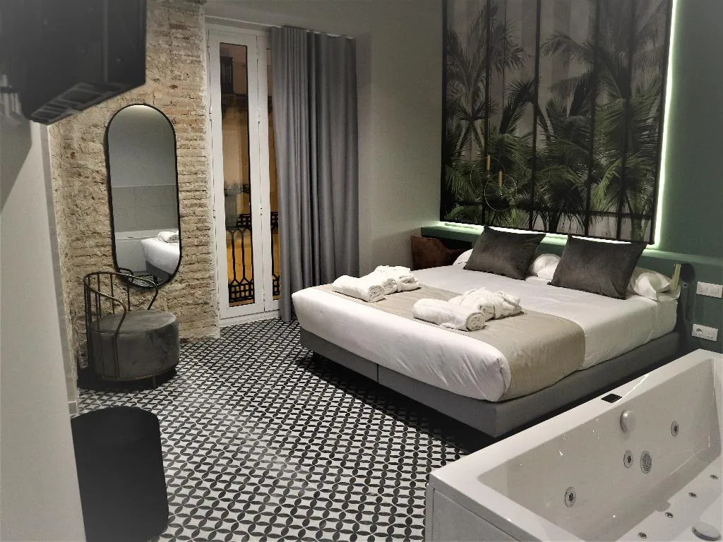 Double or Twin DELUXE Room, You&Co. Quart Boutique, Valencia