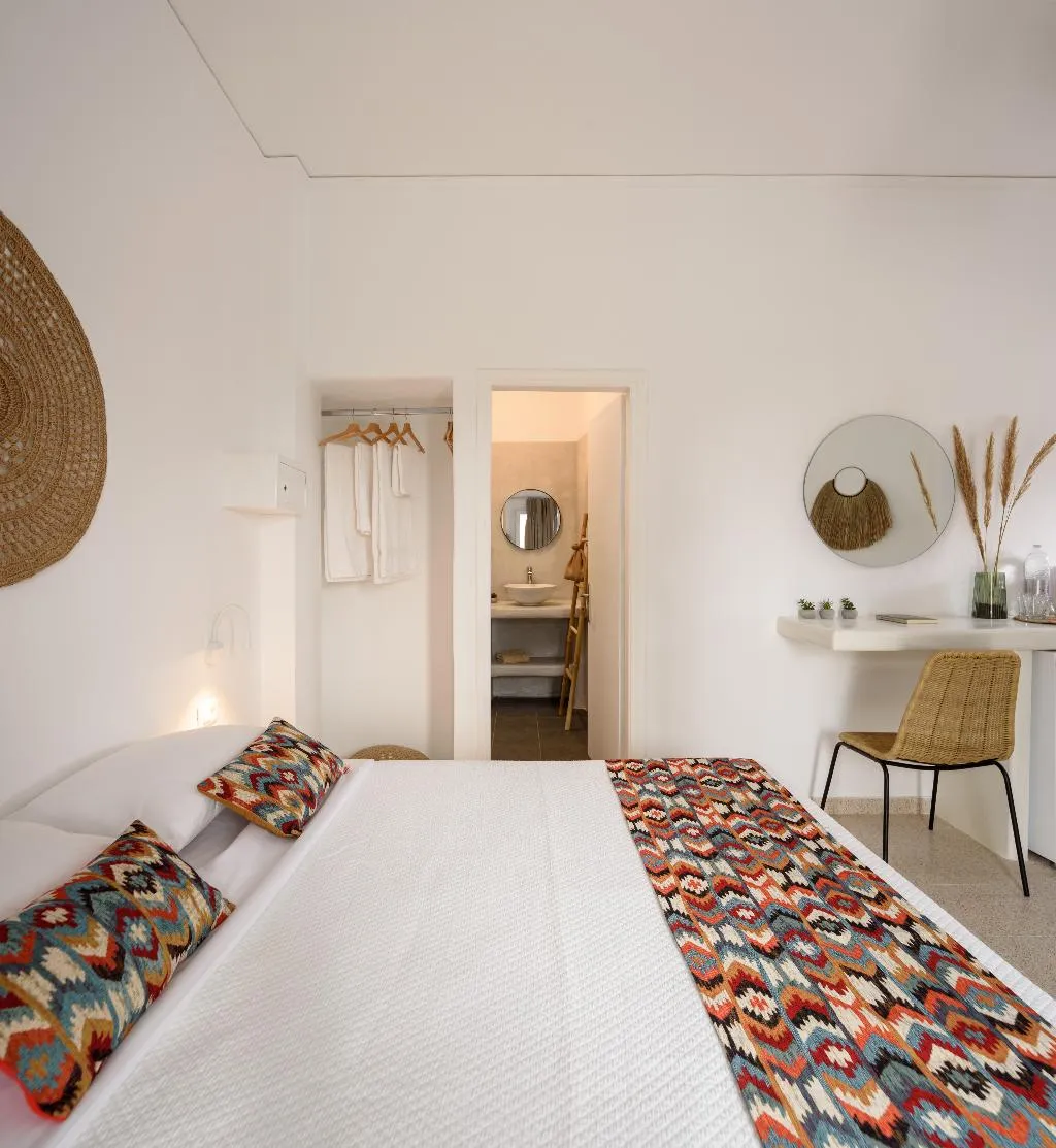 DOUBLE DELUXE Room, Cal Day Rooms Santorini, Santorini
