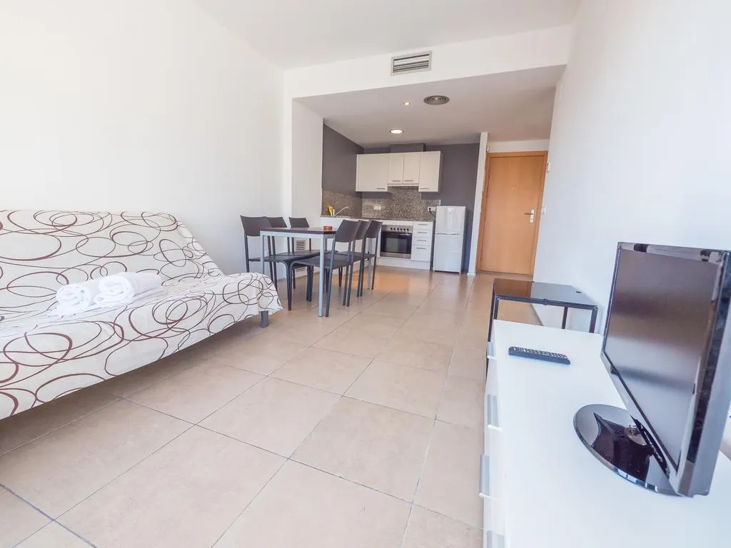 STUDIO CAPACITY 3 Room, Apartaments AR Niu d'Or, Costa Brava