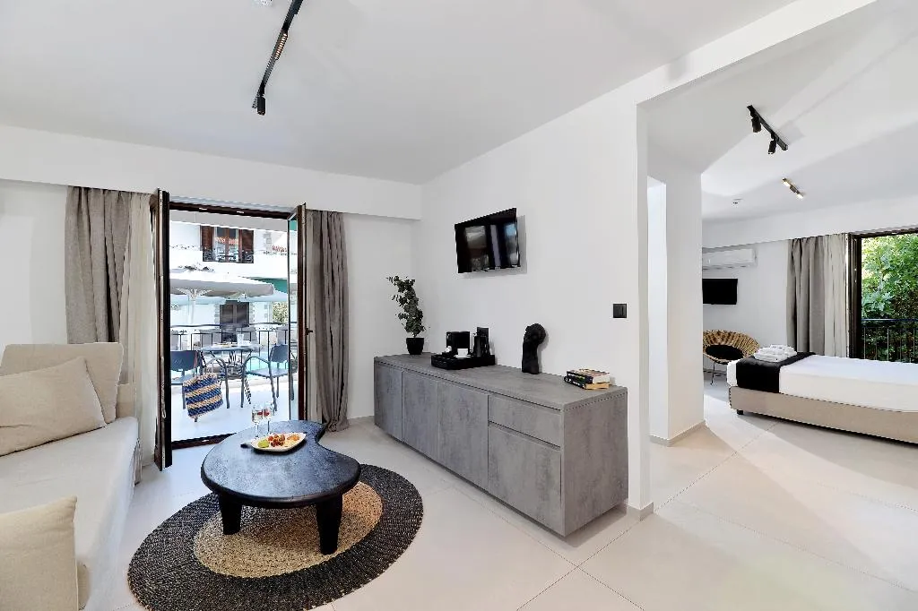 SUITE SUPERIOR Room, Yianna Hotel, Kefallinia