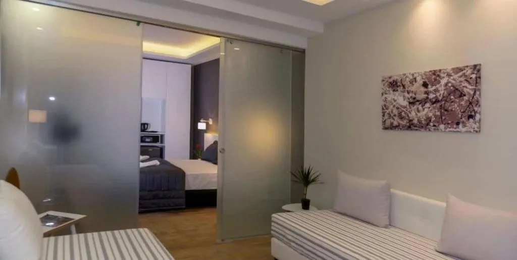 Room, Poseidon, Thessaloniki