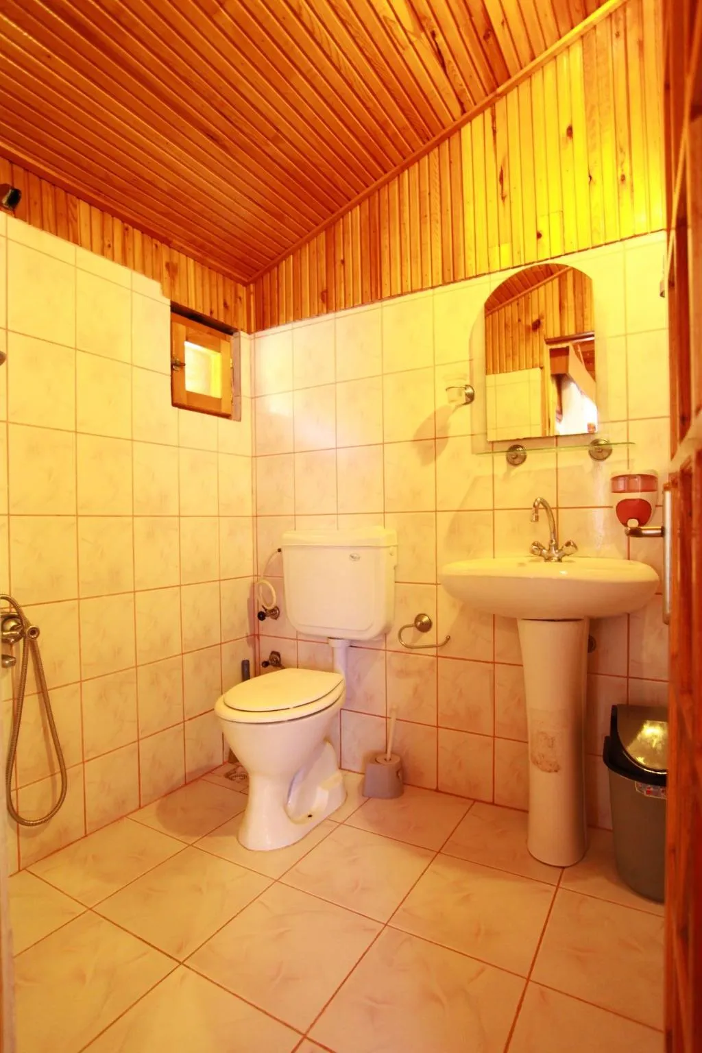 Room, Baris Pension & Bungalows, Antalya