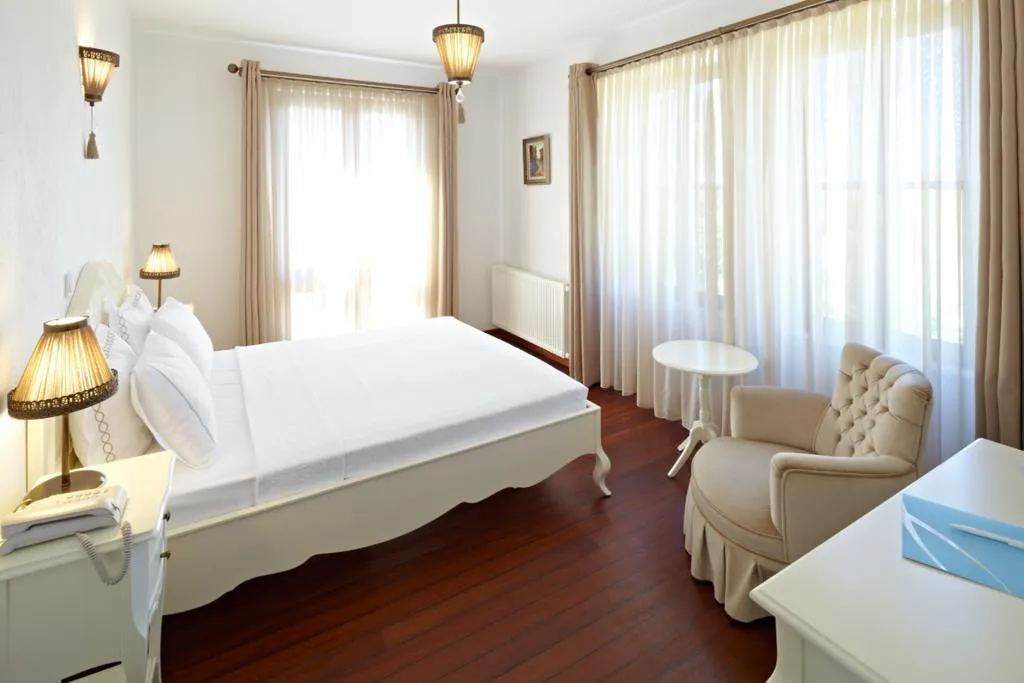 DOUBLE PARTIAL SEA VIEW Room, Ferahi Evler Butik Otel, Izmir