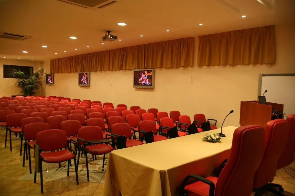 Conferences, Ranch Palace Hotel, Naples