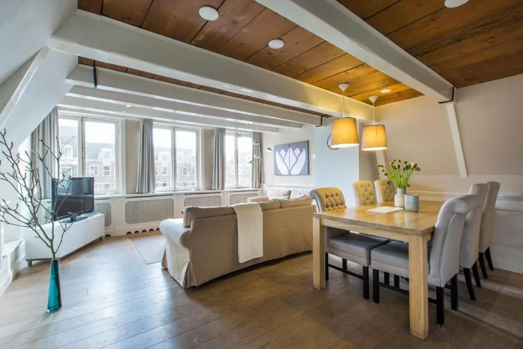 APARTMENT CANAL VIEW Room, Grand Canal Boutique Hotels, Amsterdam
