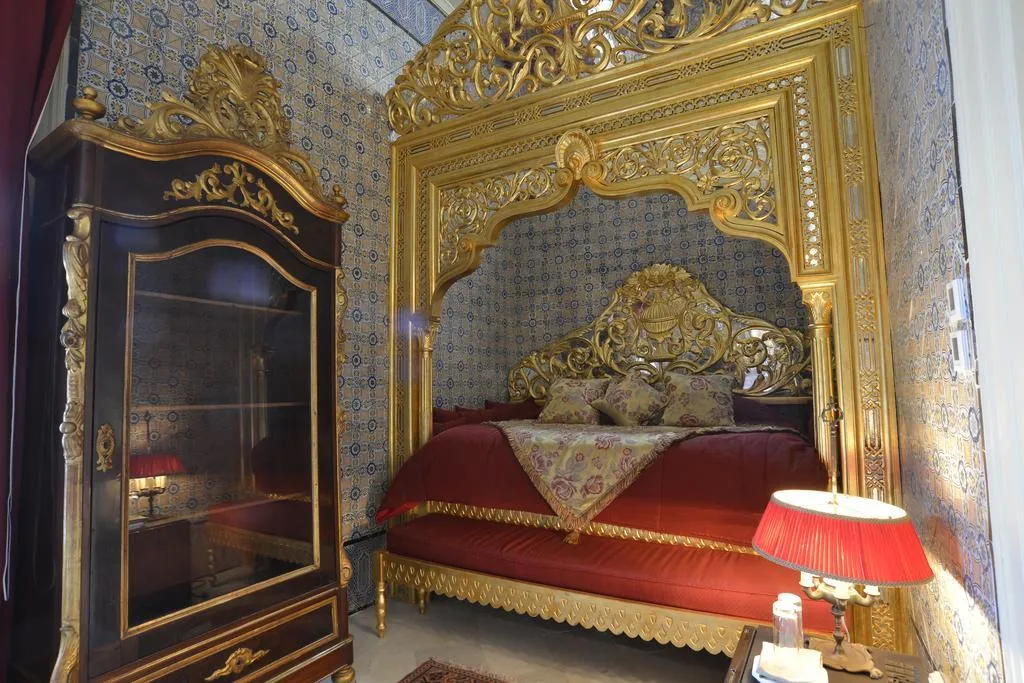Room, Palais Bayram, Tunisia