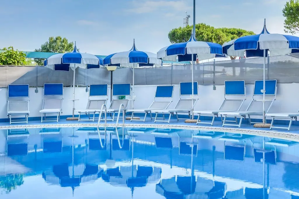 Pool, Hotel Ambassador, Venice