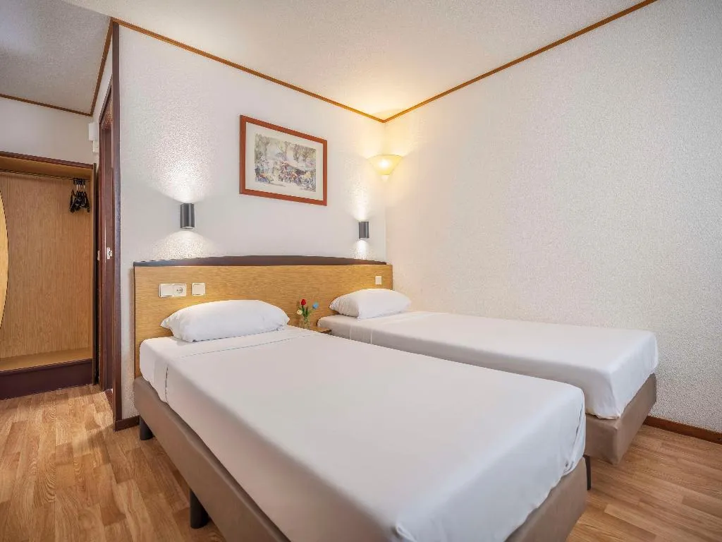 Room, Campanile Hotel & Restaurant Gouda, Amsterdam
