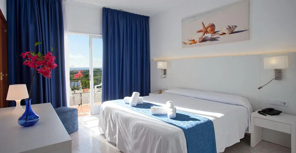 Double or Twin WITH BALCONY Room, Hotel Cala Murada, Majorca