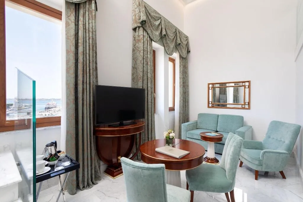 Room, Ortea Palace Luxury Hotel, Catania