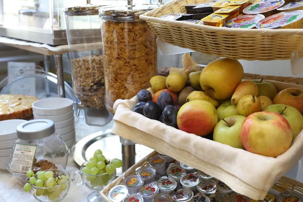 Restaurant, Hotel Piacenza, Milan