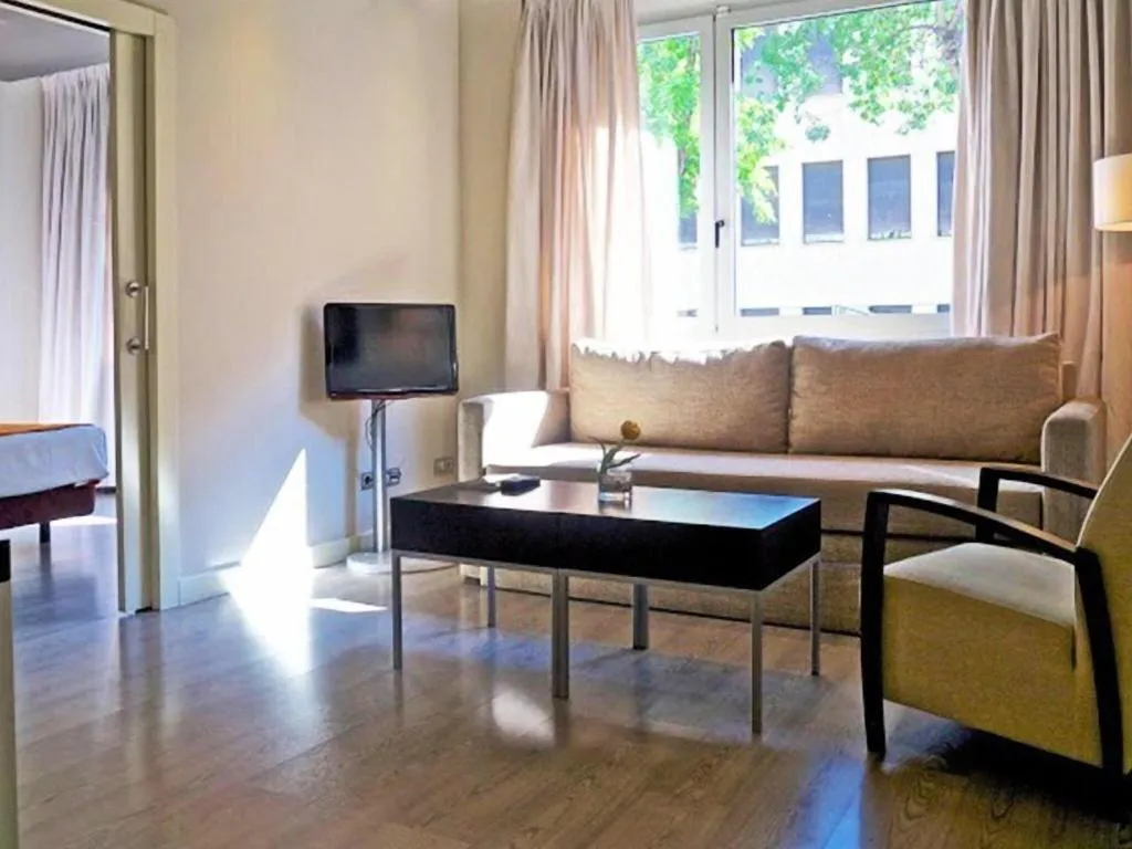 SUITE Accessible Executive room Room, Suites Viena Plaza de España, Madrid