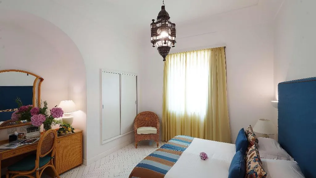 Room, Grand Hotel Aminta, Naples