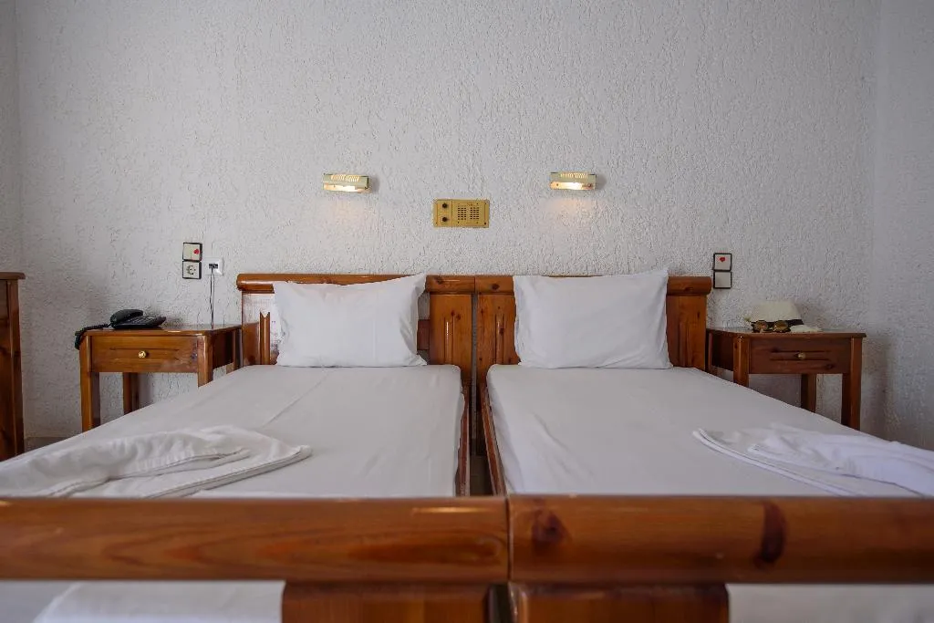 Double or Twin GARDEN VIEW Room, Fevro, Crete