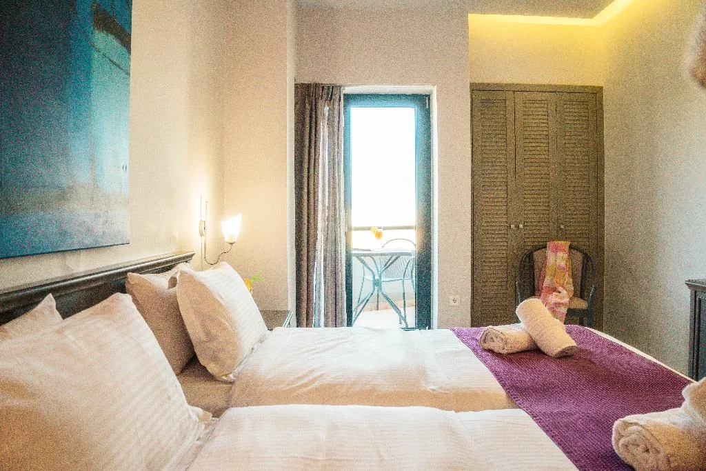 Double or Twin DELUXE SEA VIEW Room, Castello City, Crete